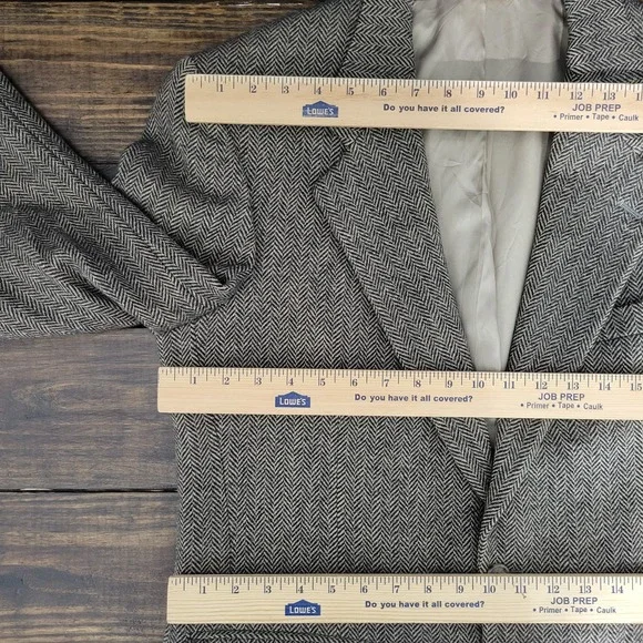Peterborough Row Men's‎ Sport Coat Blazer Two Button Herringbone Soft Wool 40R